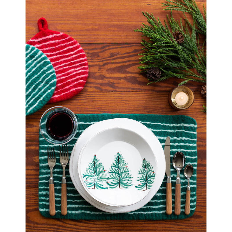 Lastra Holiday Handmade Stoneware Dinnerware Set