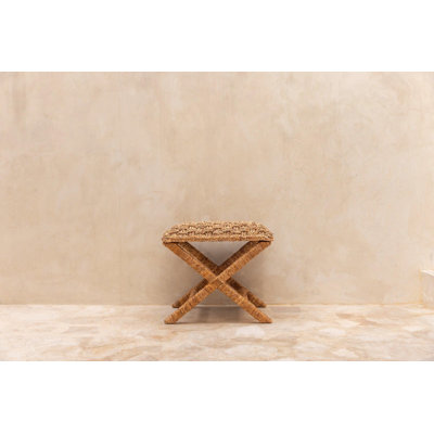 Tabouret d'appoint en jacinthe d'eau tissé à la main avec structure en acajou massif pour sièges d'intérieur