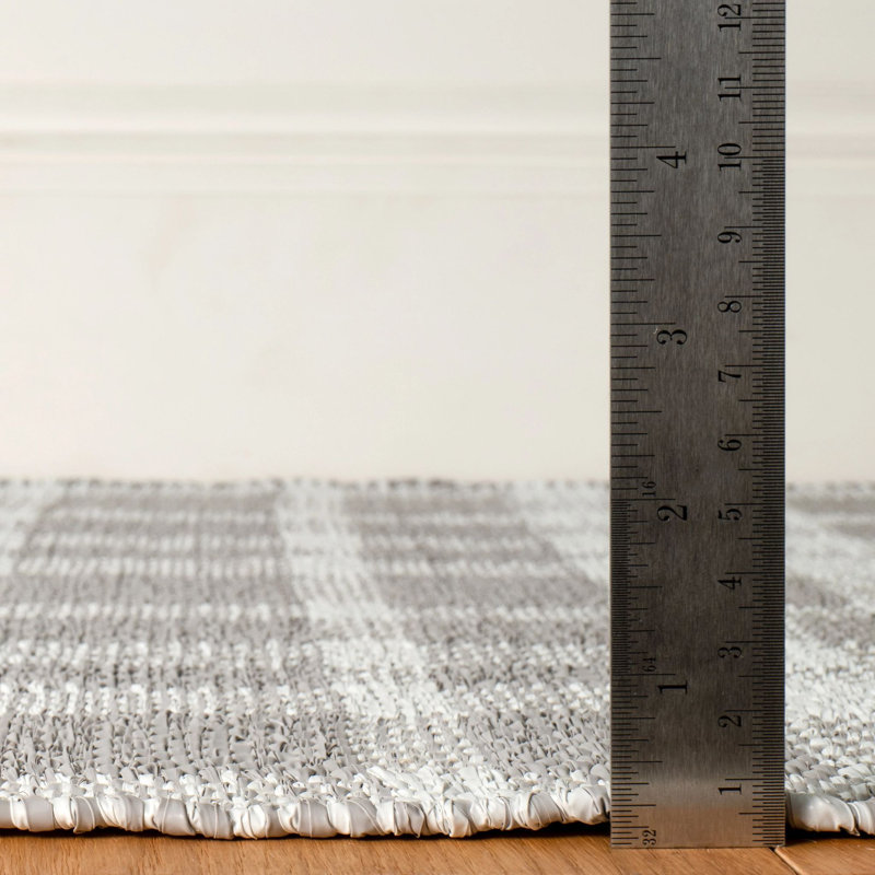 Tattersall Grey Handwoven Indoor/Outdoor Rug, Runner 2'6" x 8'