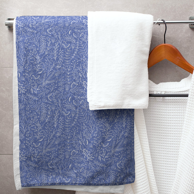 Serviette de bain florale ditsy classique, bleu