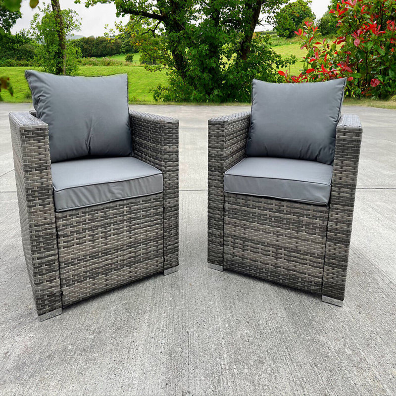 Outdoor Lounge Chair