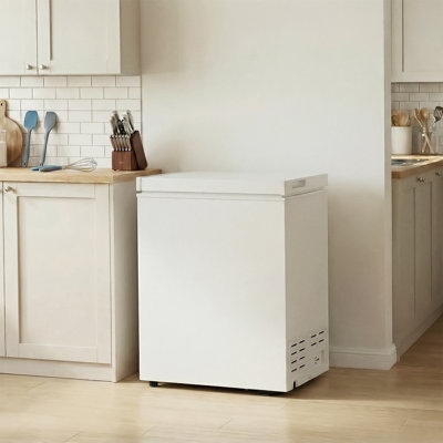 Congélateur compact de 4,5 pi³, congélateur économe en énergie à faible bruit avec température réglable et panier amovible