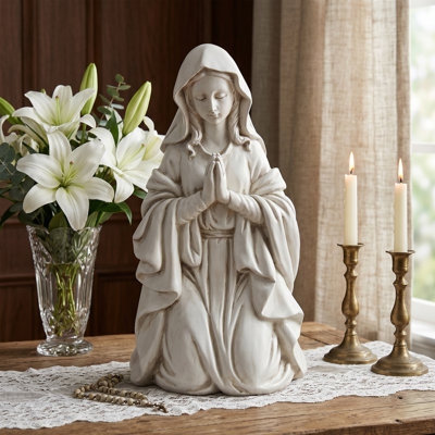 Resin statue of the Kneeling Virgin Mary, weather-resistant religious statue of the Virgin Mary, hand-painted sculpture of the Kneeling Virgin Mary, suitable for indoor and outdoor decorative display.