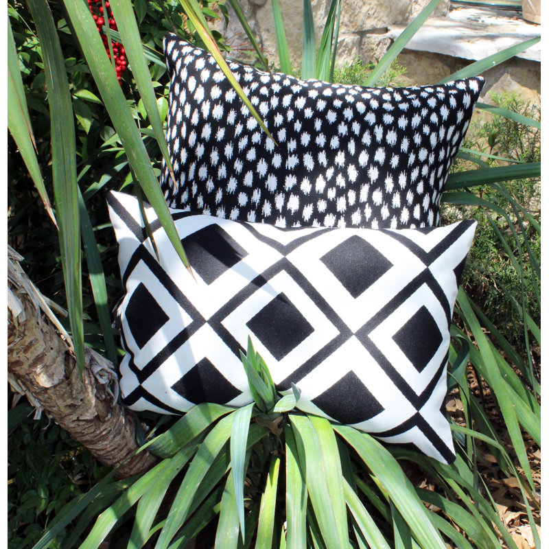 Mod Lumbar Indoor/Outdoor Pillow Cover & Insert