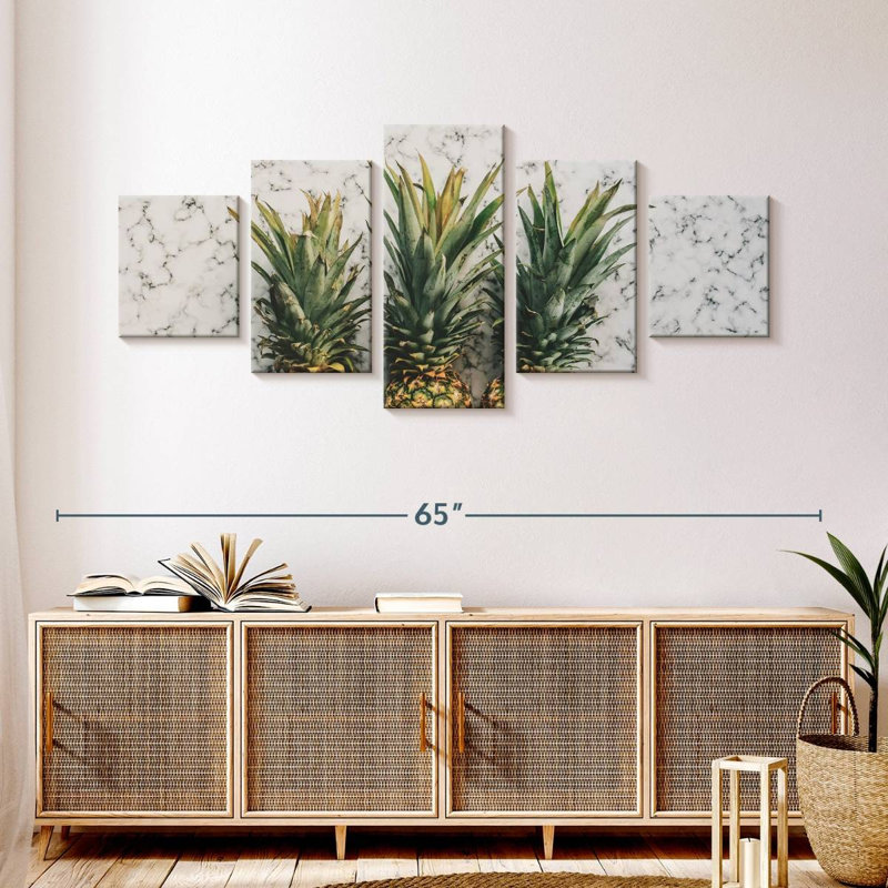 Carreaux de marbre avec ananas, H 24 po x l 55 po