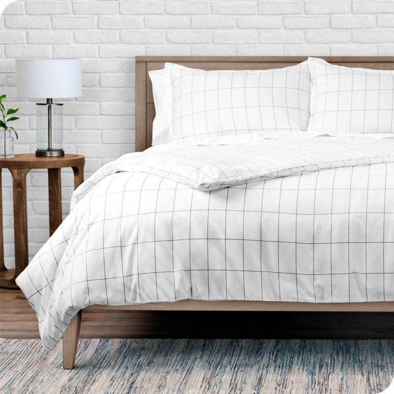 Grid Modern & Contemporary Duvet Cover, Queen Duvet Cover + 2 Standard Shams, White/Gray