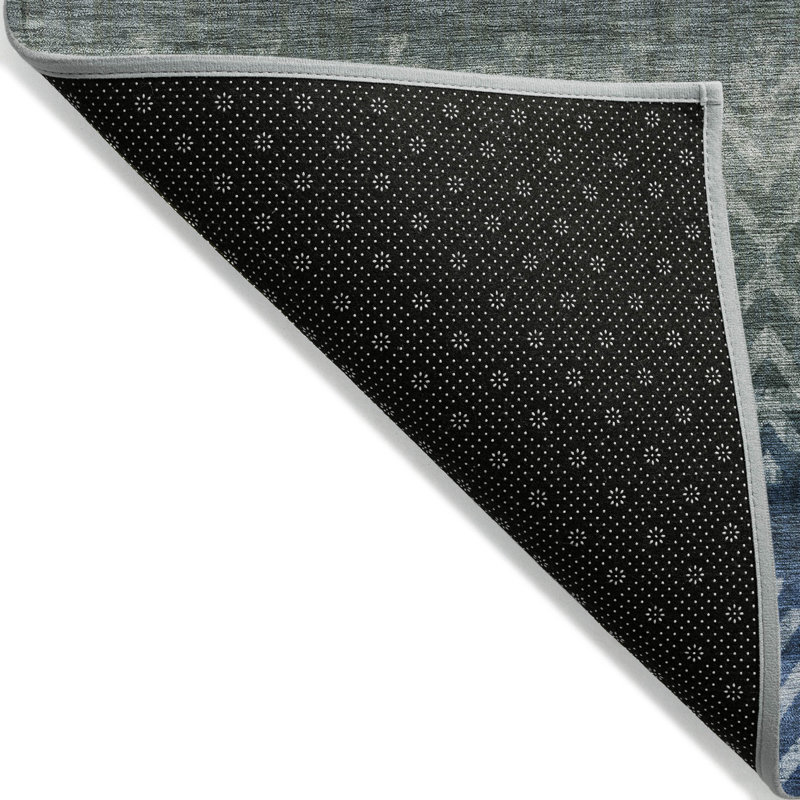 Machine Washable Indoor/Outdoor Xhevrie Blue Rug, Round 8'