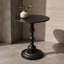 Table de bout noire en métal de style rétro avec table d'appoint ronde pour le chevet et le salon