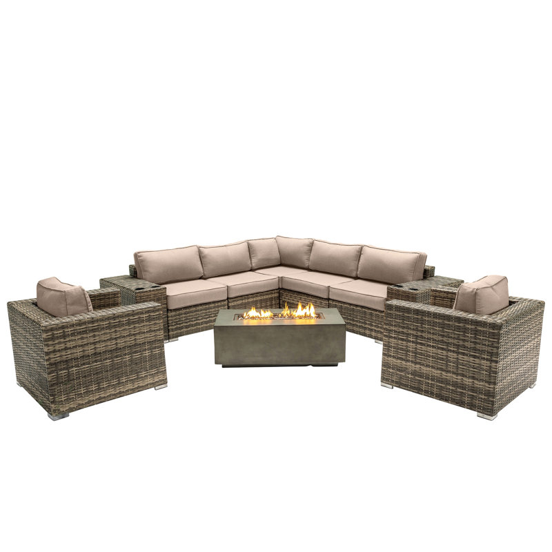 Ensemble de conversation pour 6 personnes avec coussins Sunbrella et foyer en béton Lsi, Beige Sunbrella