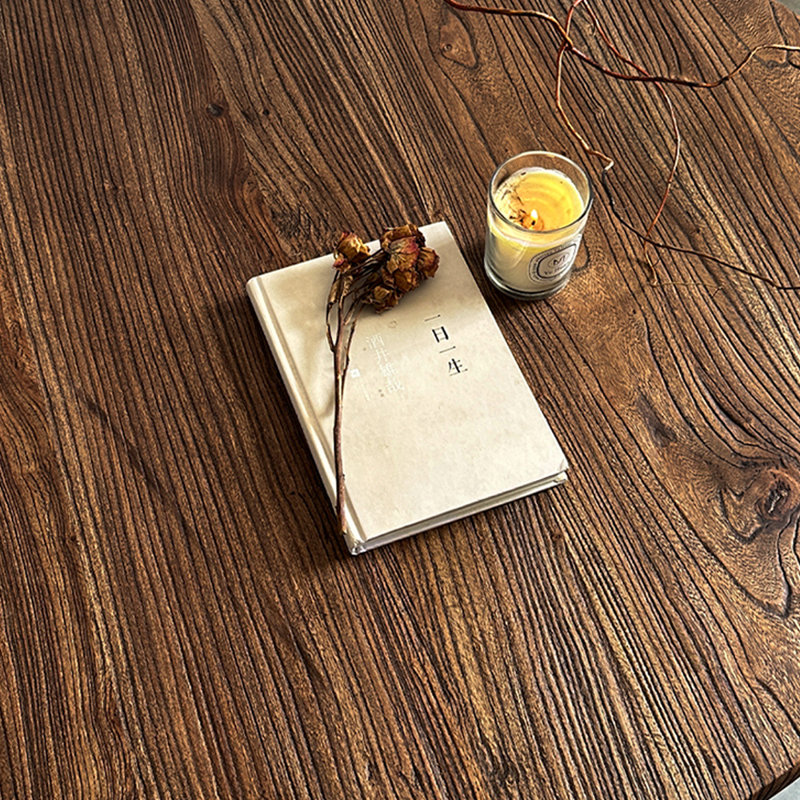 Table à thé en bois d'orme récupéré