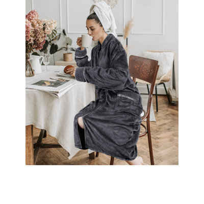 Beley Fleece Girl / Woman+ Mid-Calf Bathrobe with Pockets
