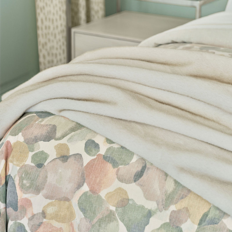 Evelina Faux Fur Throw