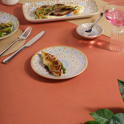 Porcelain Vital Coupe Round Rimless Plate