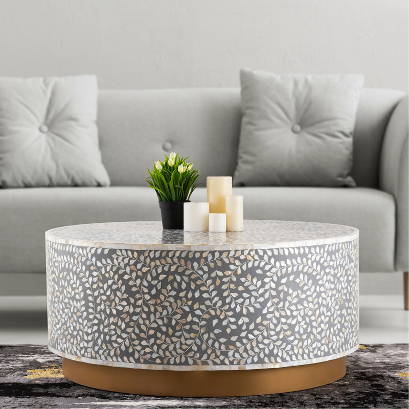 Table basse grise, Gris