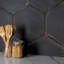 Carreau de mur et plancher en porcelaine aspect bois 14 po x 16 po Retro Hex