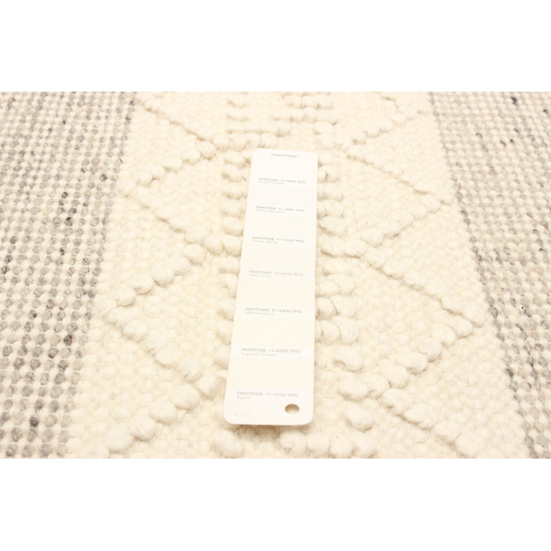 Sienna White Rug 5'1" x 8'2"