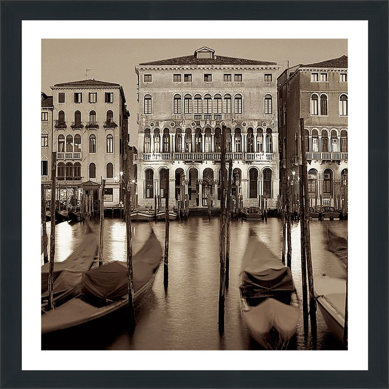 « venezia i » par alan blaustein,, reproduction de photo encadrée, H 33,5 po x l 33,5 po x P 0,75 po