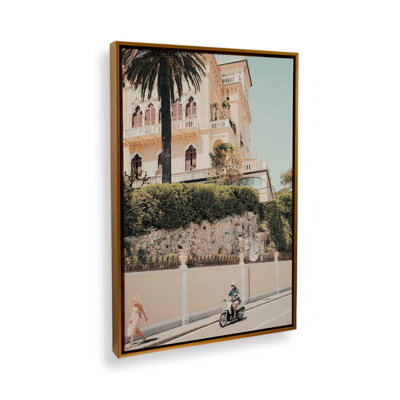 Impression sur toile Coastal Villa, dans un cadre en chrome poli, 30 po x 20 po