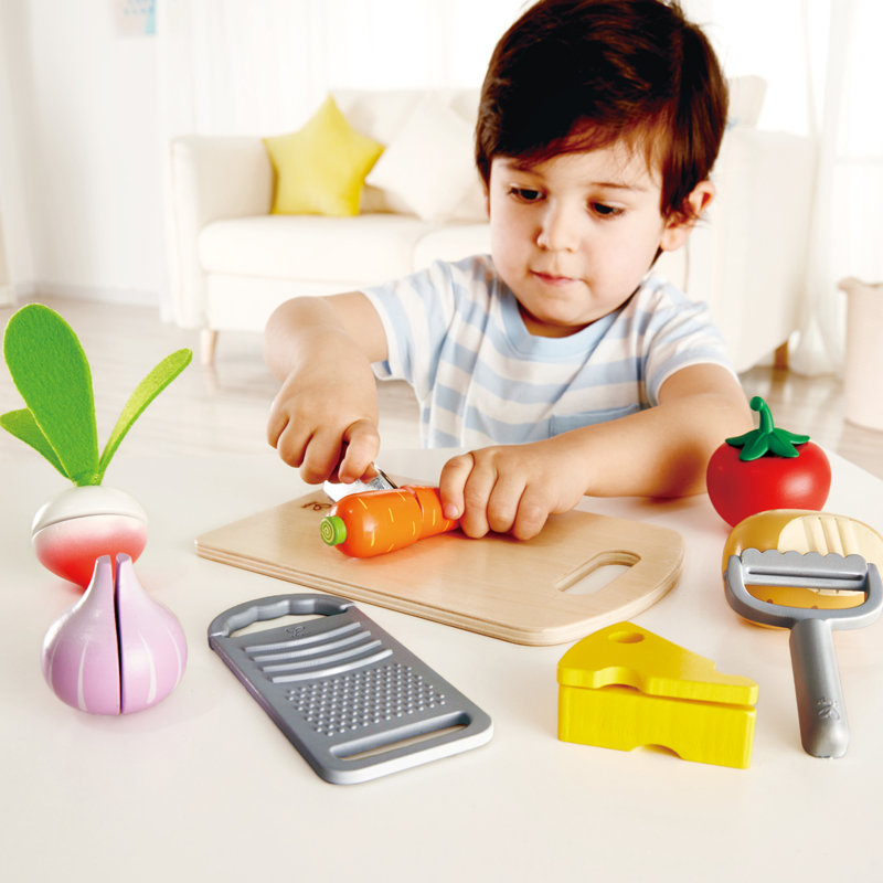 Preschool Play Food with Kitchen Accessories
