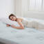 Surmatelas en bambou 4 couches, mousse viscoélastique imprégnée de gel, caisse en duvet synthétique, dessus en viscose de bambou et dessous en microfibre brossée-1973484379
