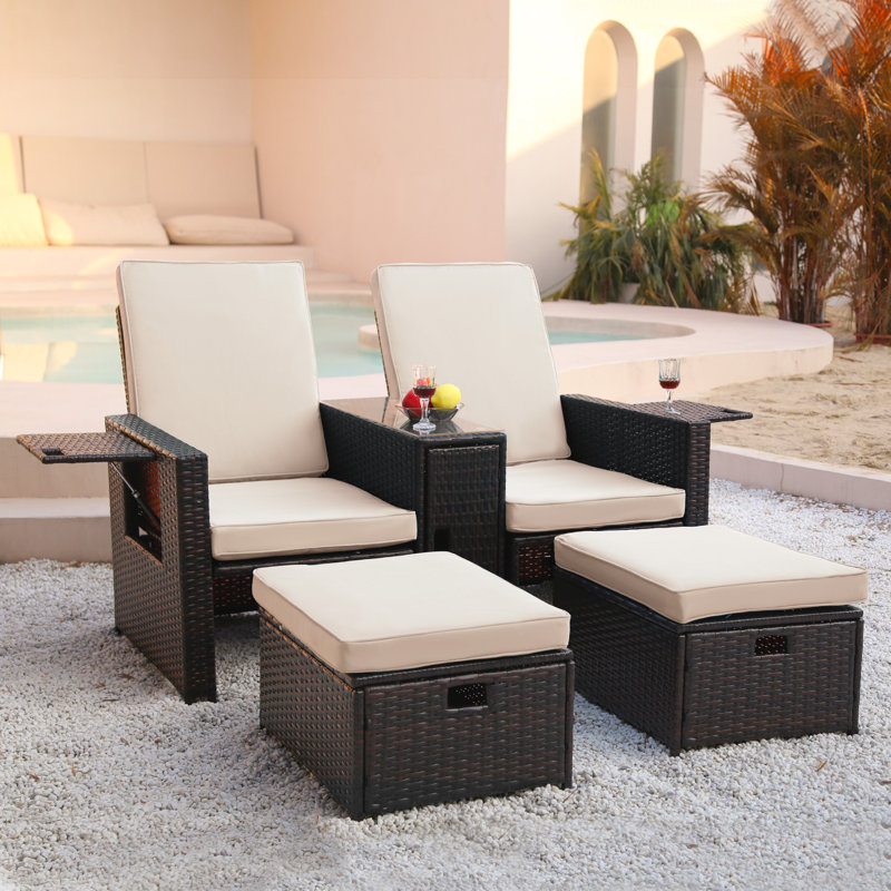 Largeur de 56,55 po avec coussins Miavalentina, Coussin kaki, Brun
