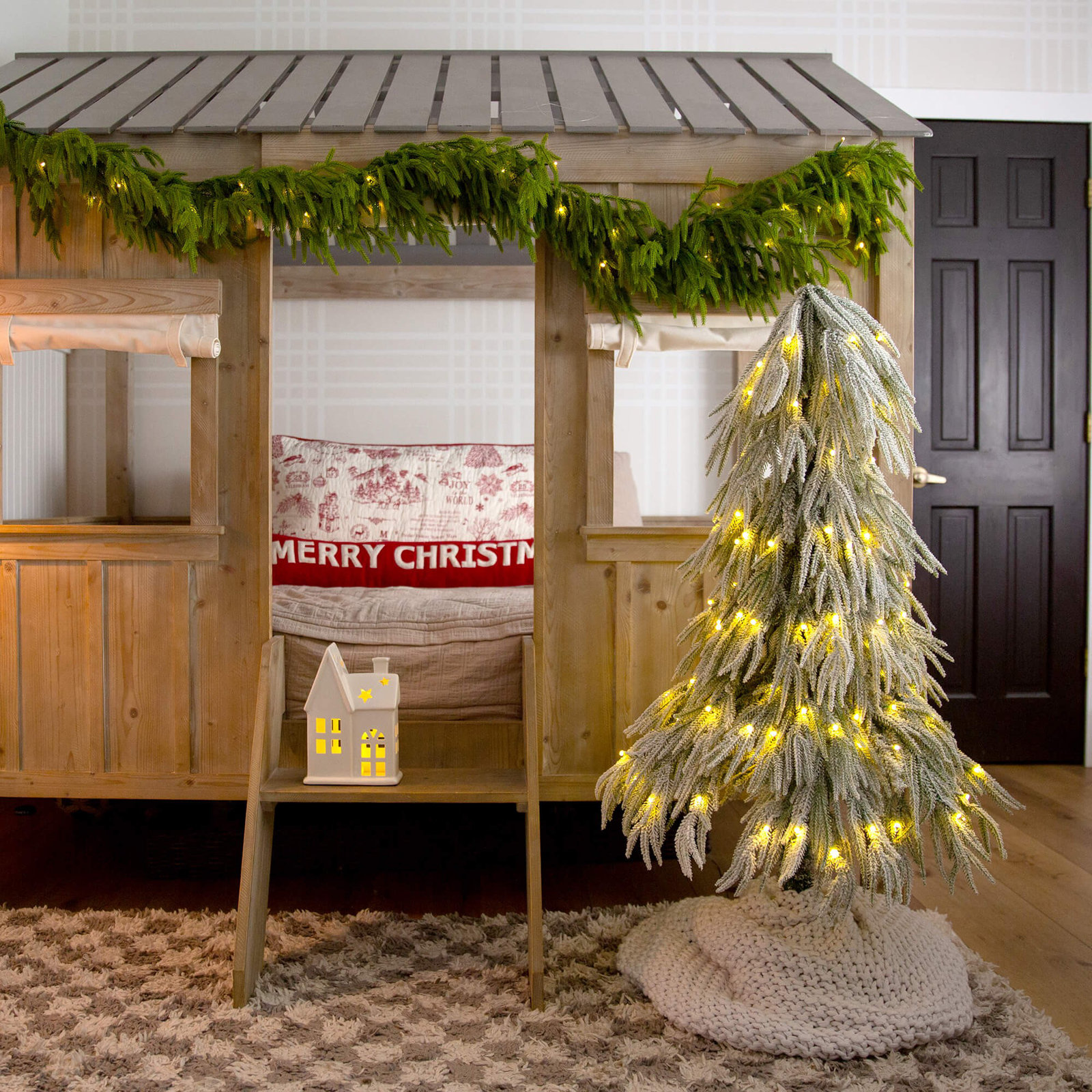4Ft. Flocked Down Swept Artificial Christmas Tree With 110 LED Lights