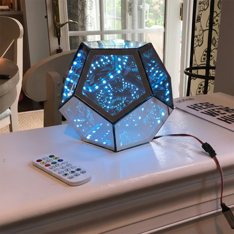 Lampe de table DEL Infinity Dodecahedron Magic, H 6,3 po x l 7,5 po x P 7,5 po