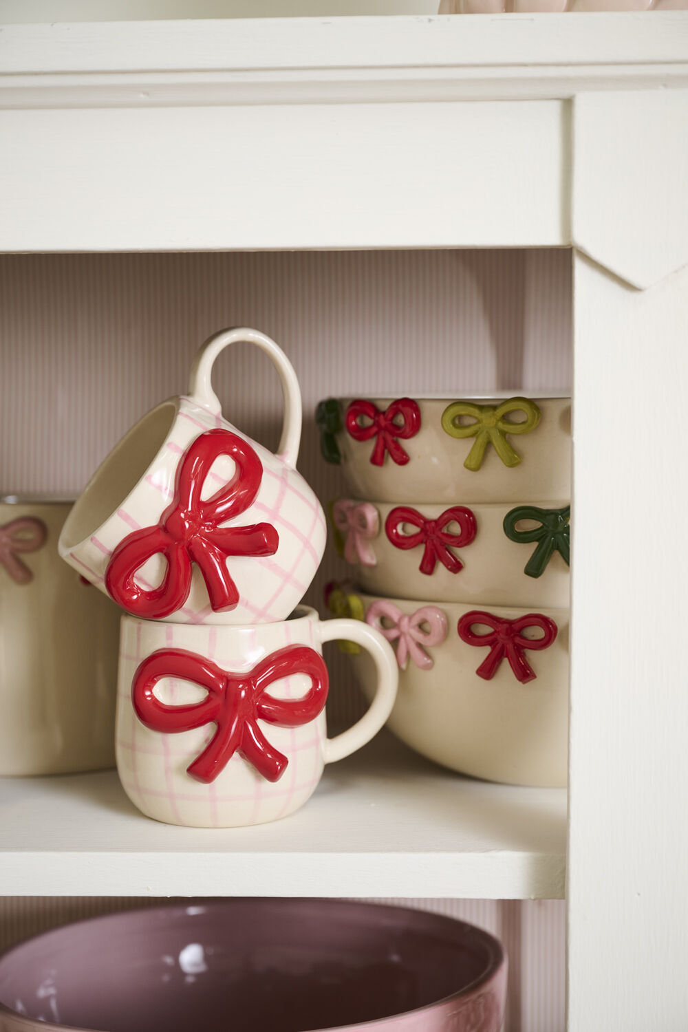 Red Bow Mug 5"x 4"x 3.5"