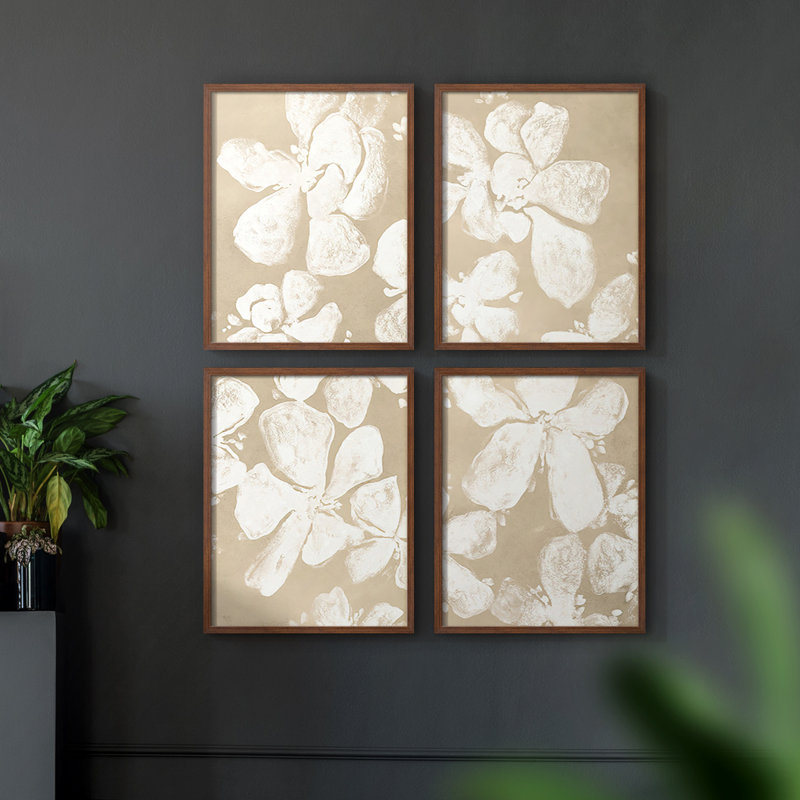 «Ghost Petal I», ensemble de 4 encadrées, H 14 po x l 44 po, Noyer