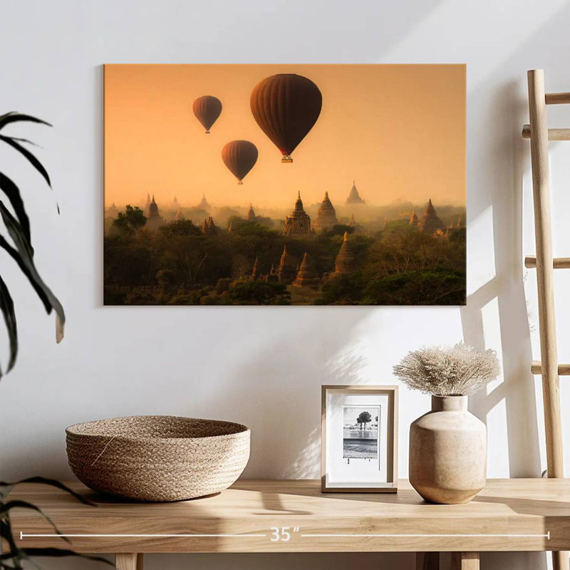 Ballons Mehar Bagan, H 16 po x l 24 po