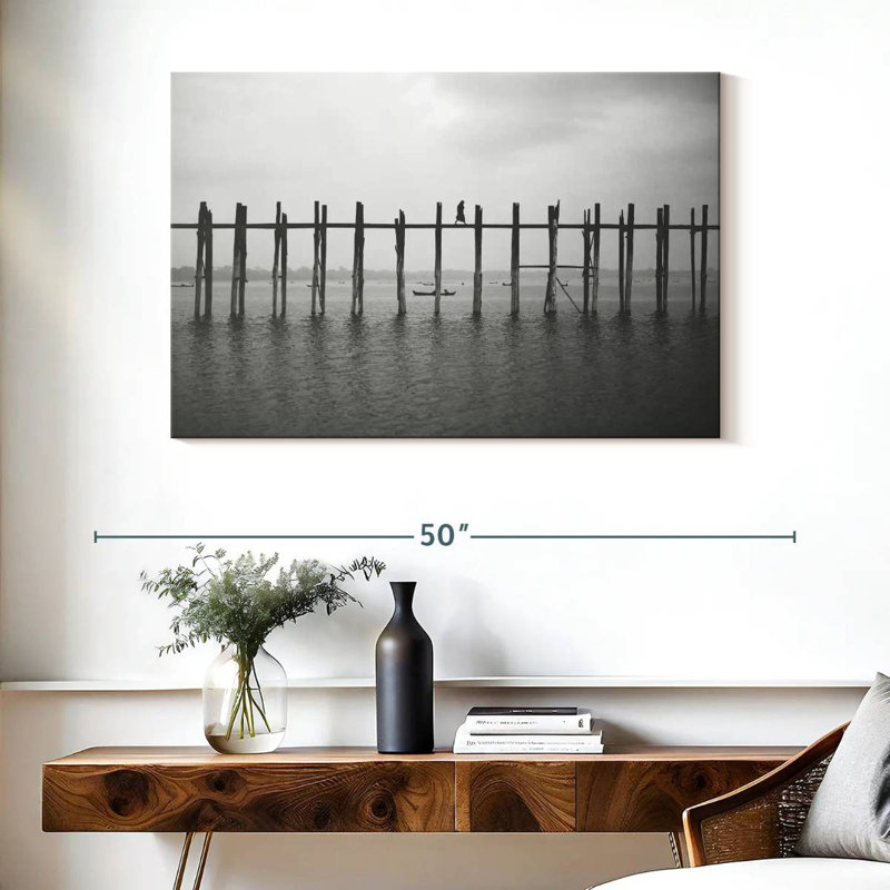 Lilie Crossing U Bein Bridge, H 26 po x l 39 po