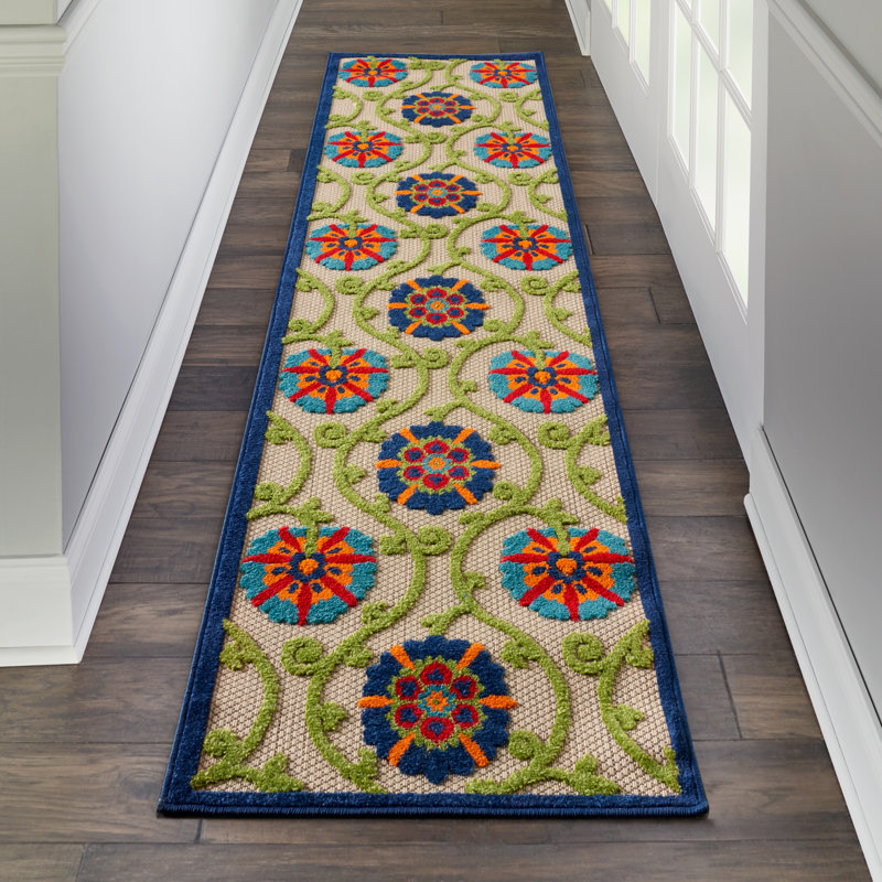 Tapis intérieur / extérieur à motif floral ivoire / bleu / vert Eaglin, Tapis de couloir 2 pi 3 po x 10 pi