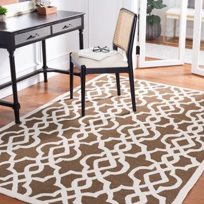 Tapis brun / crème touffeté à la main Daphne