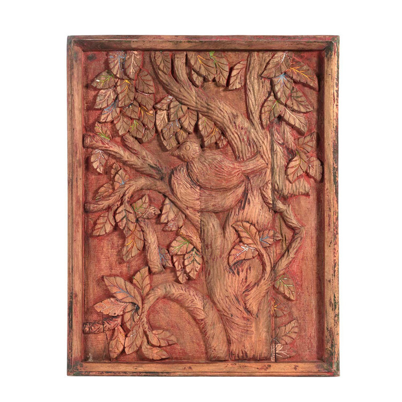 Figurines & Sculptures