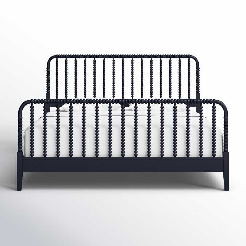 Louisa Solid Wood Spindle Bed, King, Frost White