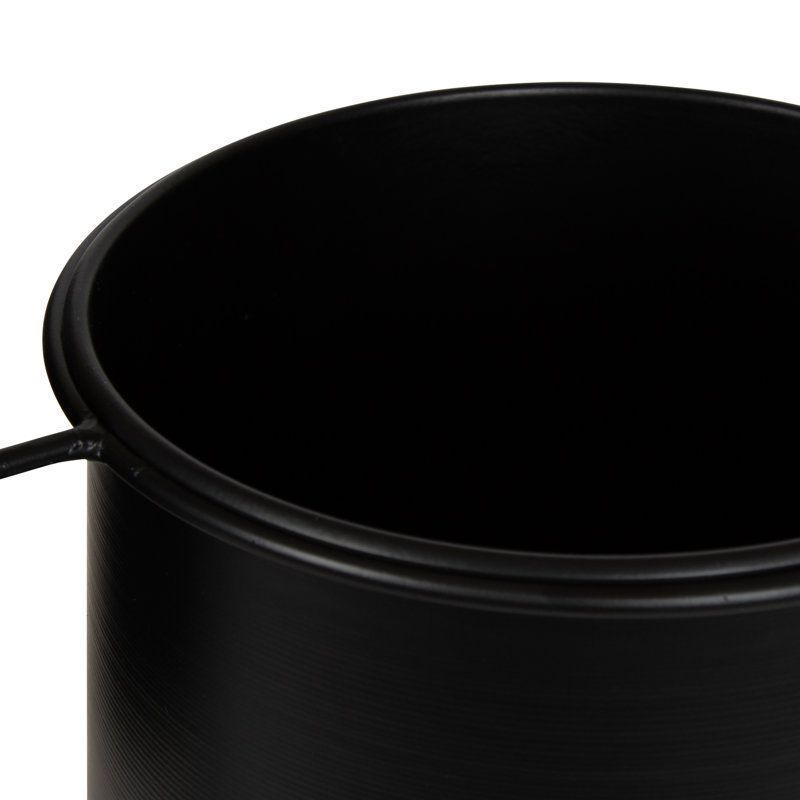Mays Metal Pot Planter