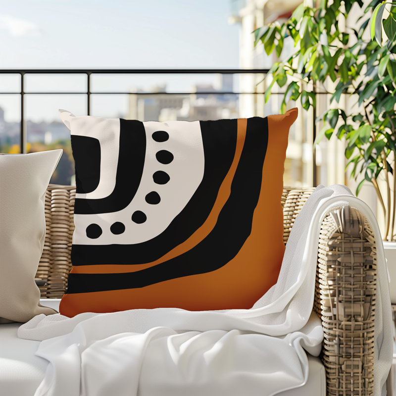 Oreiller carré réversible intérieur / extérieur Tobe Minimalist, H 15 po x l 15 po, Orange brûlé / noir / blanc cassé