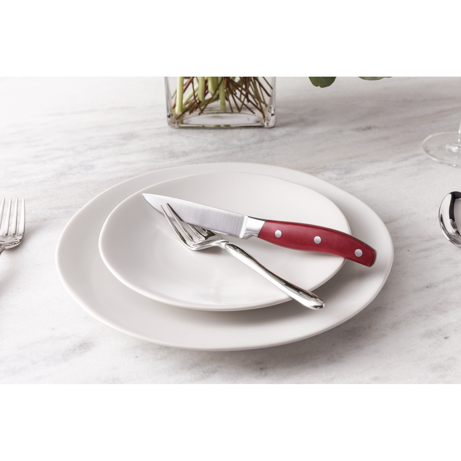 Fortessa Heirloom 8" Salad Plate, Linen
