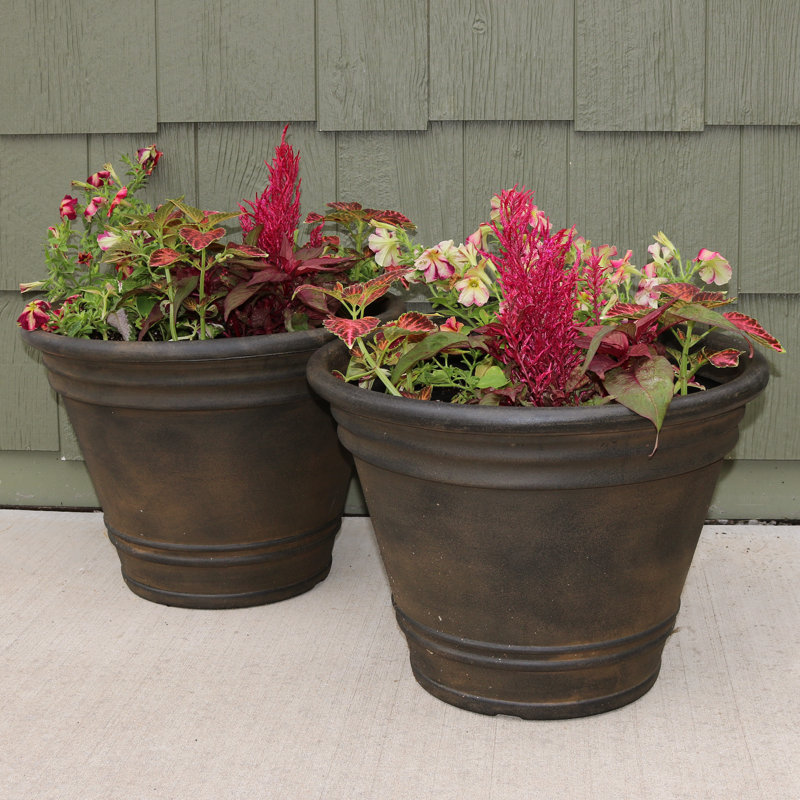 Pepinn 20" x 20" x 14.75" Round Sable Polyresin Outdoor Planter Pot, 4, Sable