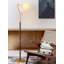 Lampe sur pied en métal et en bois de style médiéval