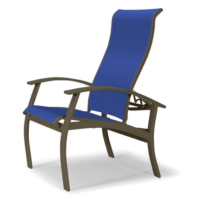 Chaise de patio Askar, Atlantis bleu royal Sunbrella®, Beachwood, Bois de plage texturé