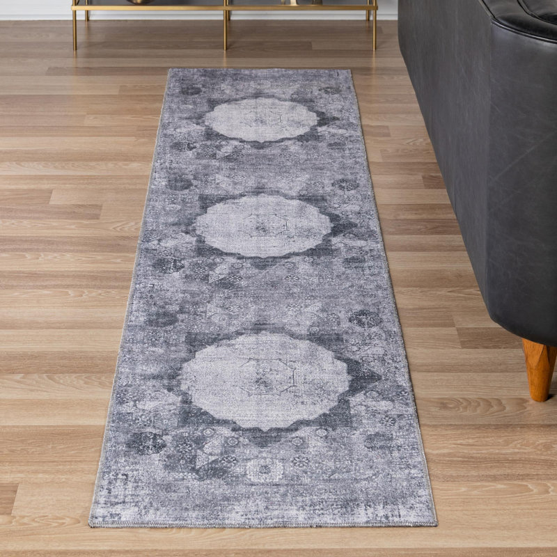 Floral Indoor Rug, Runner 2'7" x 10'