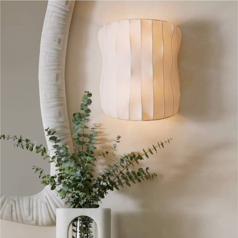 Famoso 2 - Light Flush Mounted Sconce