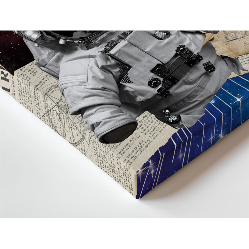 Toile, un collage à thème cosmique vibrant centré sur un art mural noir et blanc, un astronaute dans une combinaison d'espace texturée posée sur un art mural
