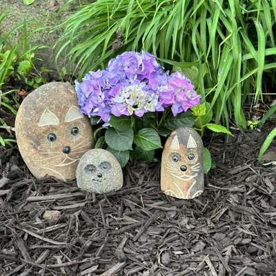 Rozalynn Cat Weather Resistant Stone Garden Statue