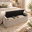 Banc coffre Canterbury avec revêtement en tissu chenille, piètement en métal doré, charnière de sécurité et structure en pin.-467224064