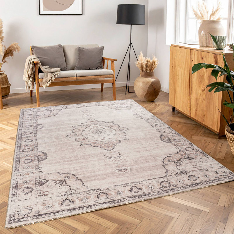 Majestic Area Rug, Beige, Rectangle 7'10" x 10'6"