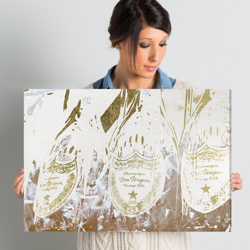 Drinks and Spirits Champagne Bottle Showers - Reproduction d'art graphique sur toile, H 24 po x l 36 po, Toile tendue