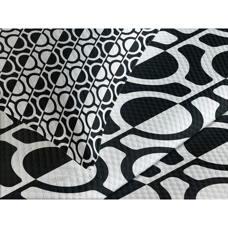 White Quilted King Bedspread Set with Pillow Shams