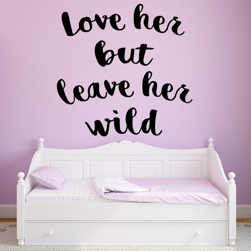 Décalcomanie murale en vinyle love it mais leave the wild, H 15 po x l 13 po